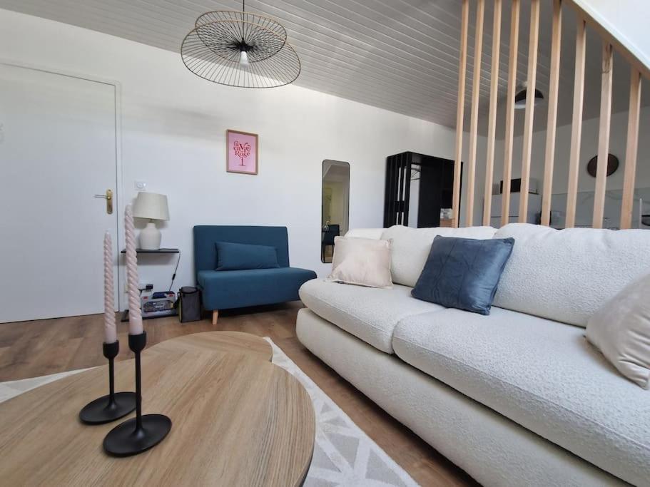 אנז'ה Studio Cosy Coeur De Ville מראה חיצוני תמונה